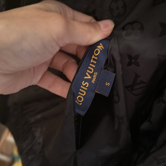 Louis Vuitton Monogram Reversible Bomber Unisex NWT size S - Picture 4 of 8